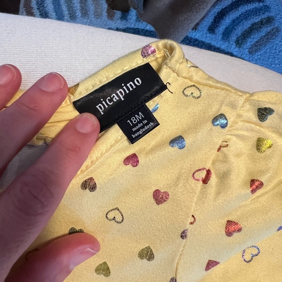 Two cute comfortable Toddler dresses - Picture 6 of 8